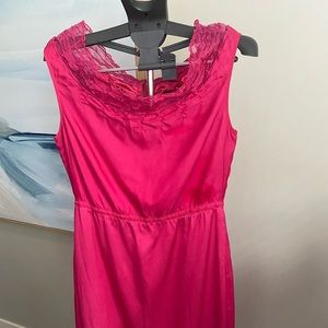 Elie Tahari beautiful Fushia midi dress! Gorgeous neckline.